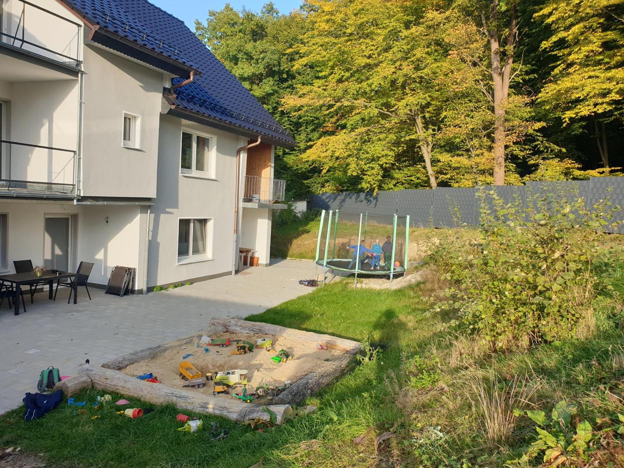 Fewo Fruehling In Der Villa Waldrand Mit Grossem Garten Bad Wunnenberg Bagian luar foto